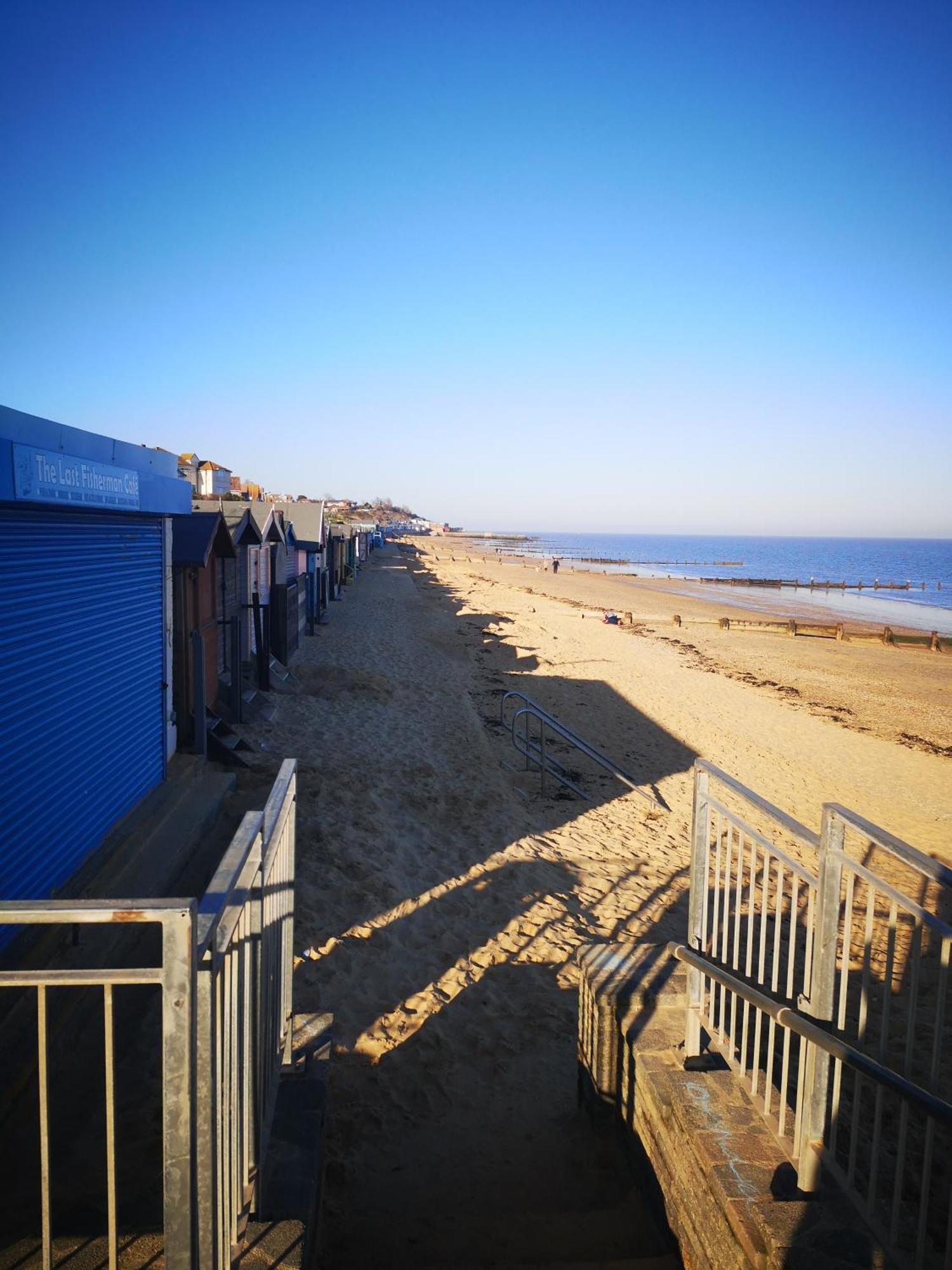 Lovely 2-Bed Caravan In Walton On The Naze Exterior foto